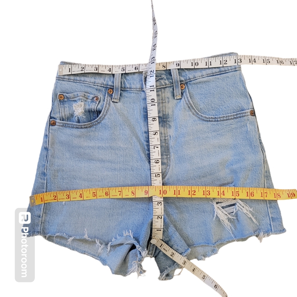 Levi's rbcage shorts in light wash sz 27 - Picture 8 of 8